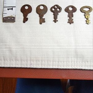 Antique Scandinavian Bit Keys (14)